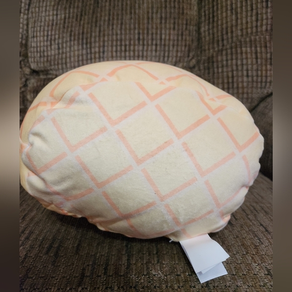 Squishmallows Hello Kitty Strawberry Ice Cream Plush Hello Kitty And Friends 12" - Picture 10 of 10